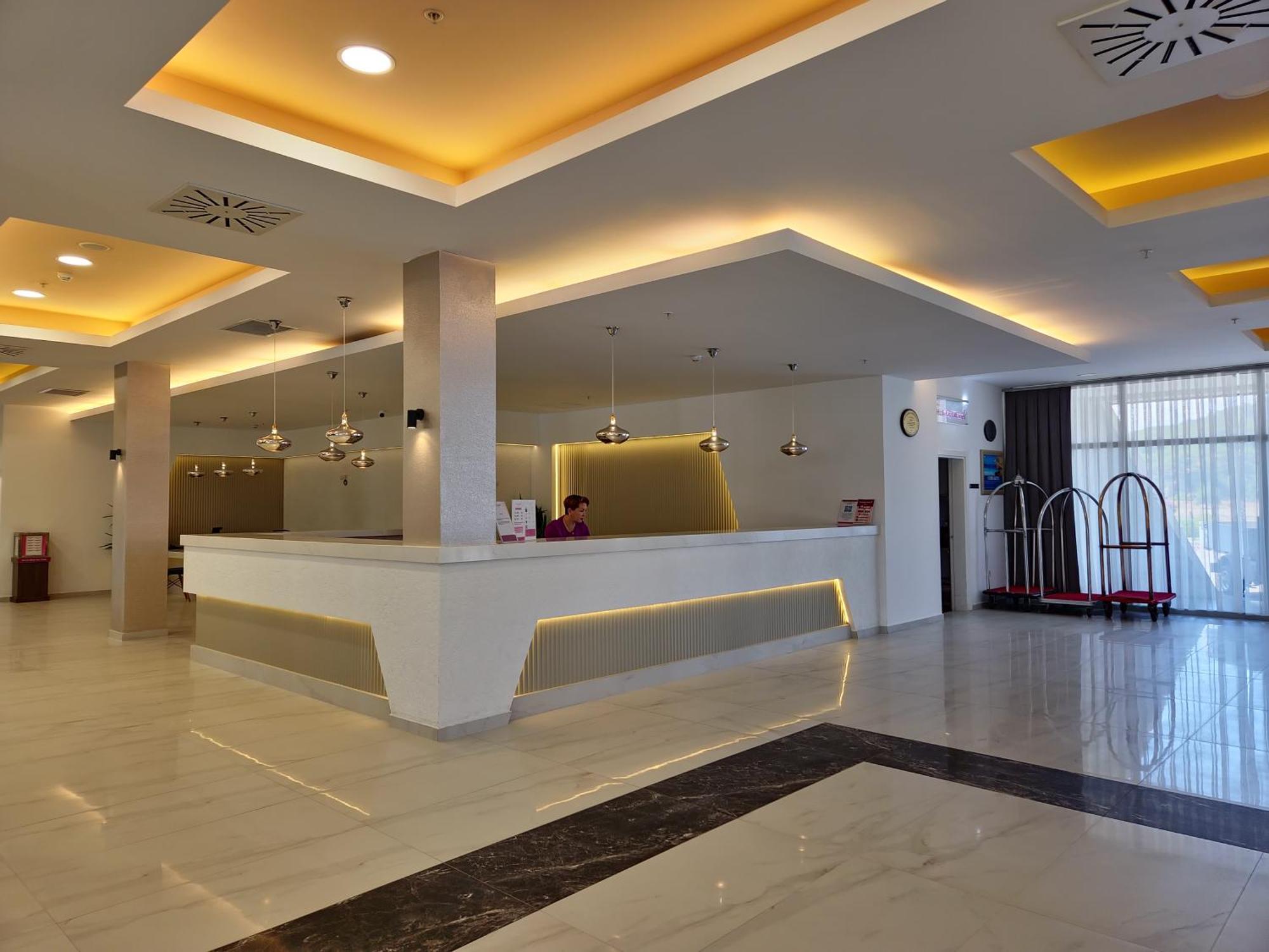Village Turkey Otel 4*
